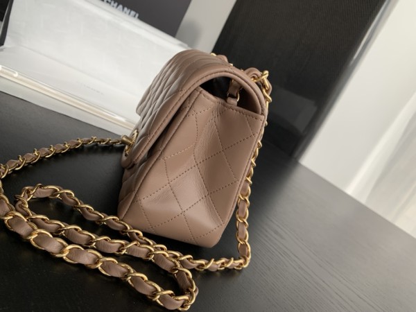 Handbag  Chanel 1115  size  17 cm