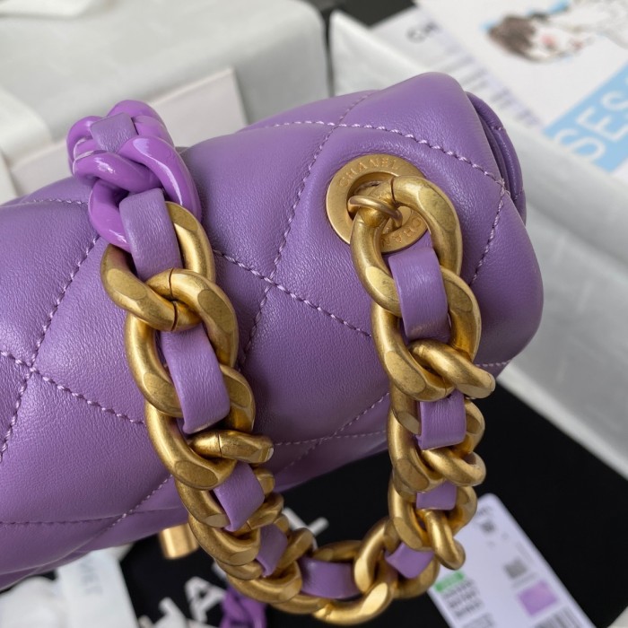 Handbag  Chanel  AS3205  size   13-18-6 cm