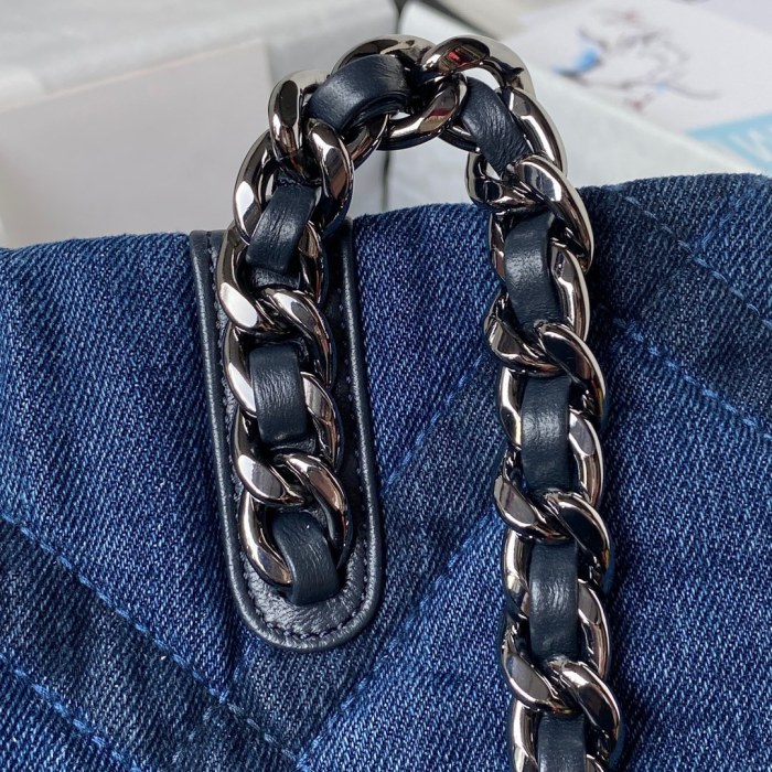 Handbag   Chanel  AS3519 size  30*37*10 cm