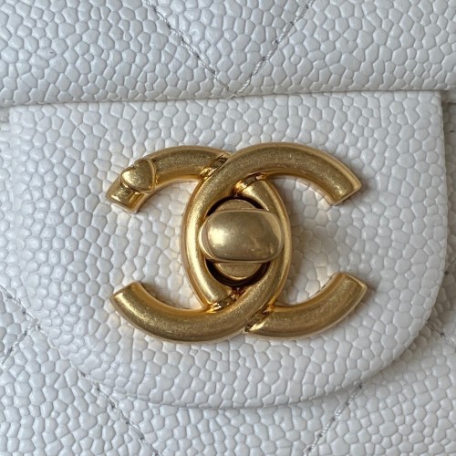  Handbag  Chanel  AS3829  size  14X20x8 cm