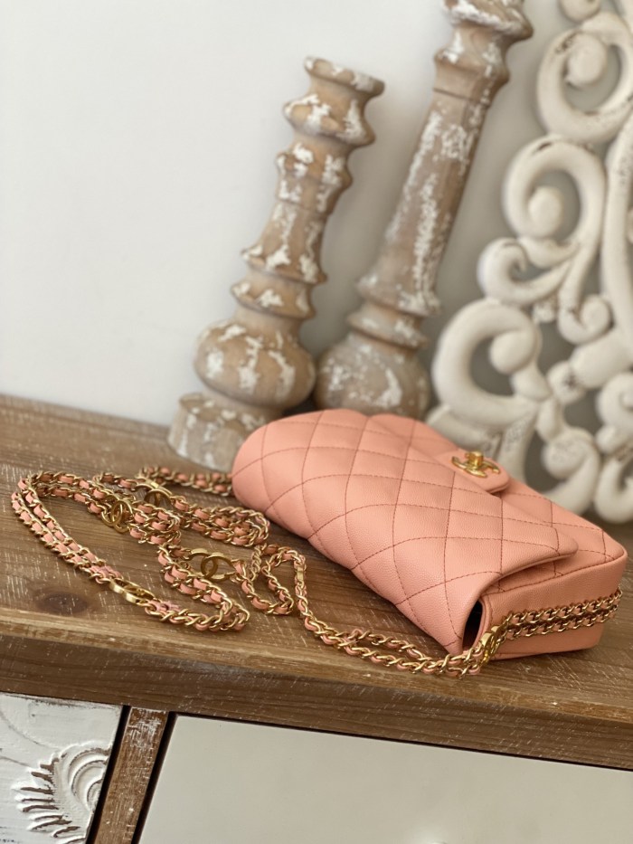 Handbag  Chanel AS3757 size 14.5x20x6.5 cm