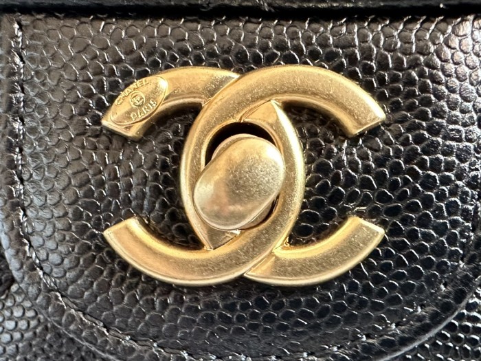 Handbag Chanel  AS3181  size  14 X20 X6  cm
