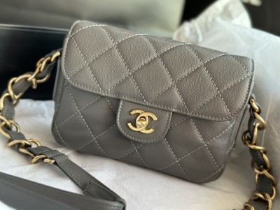 Handbag Chanel AS3181  size  14 X20 X6  cm