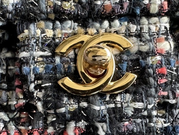 Handbag  Chanel  01112  size 25 Cm