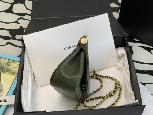 Handbag  Chanel 99209  size 12*17.5*5.5 cm