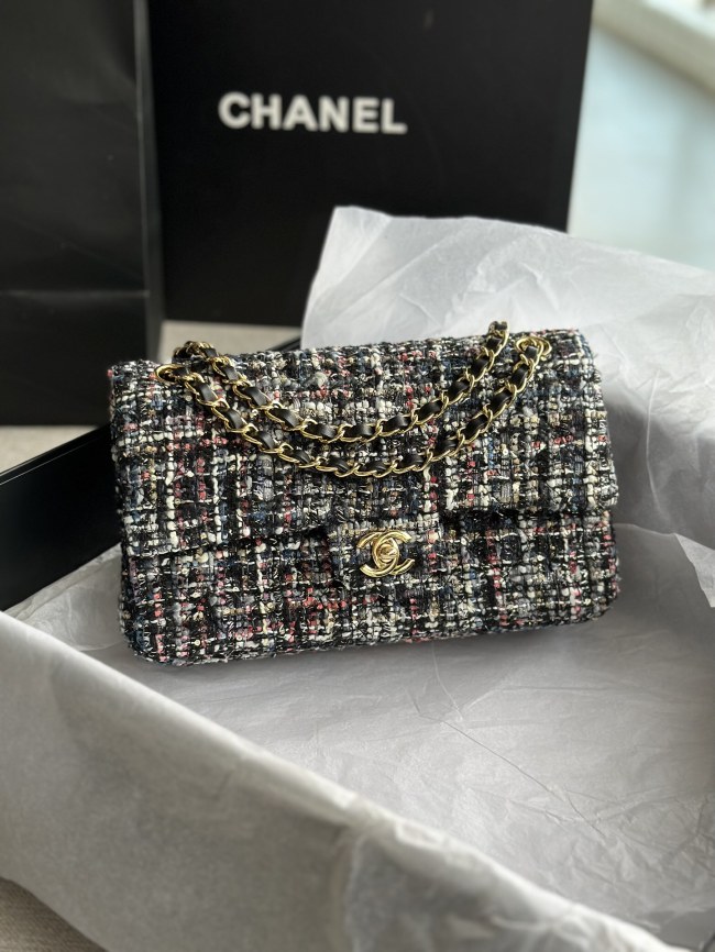 Handbag  Chanel  01112  size 25 Cm