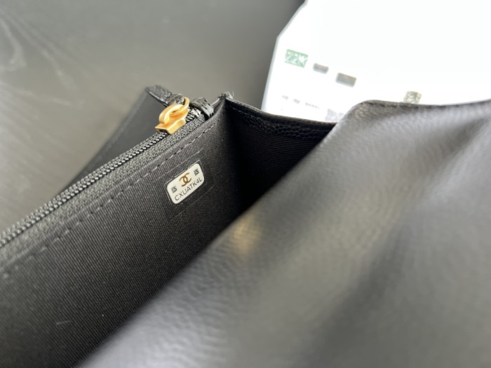  Handbag  Chanel 3021  size  17cm9cm3 cm