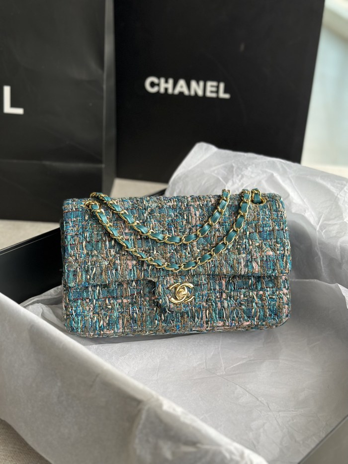 Handbag  Chanel  01112  size 25 Cm