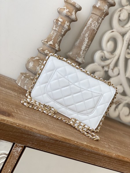 Handbag  Chanel 81237  size  19 cm