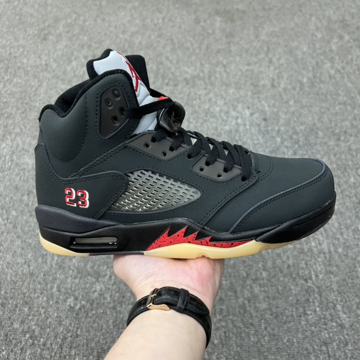 Jordan 5 Retro Gore-Tex Off-Noir (Women's)