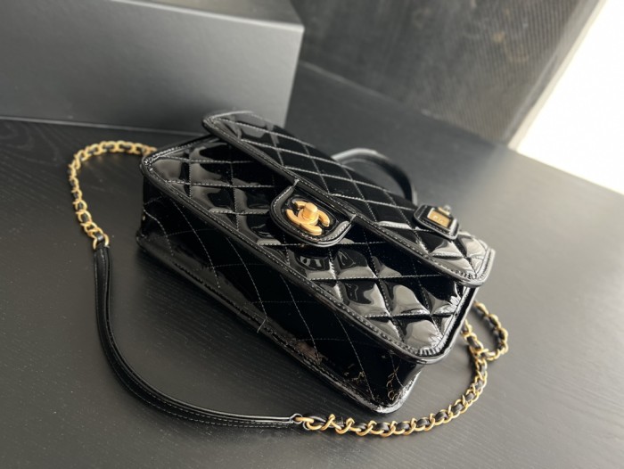 Handbag Chanel AS3652  size  25 cm