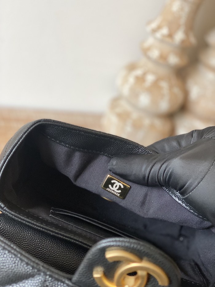 Handbag  Chanel   AS3729  size  14.5*12.5x5.5 cm