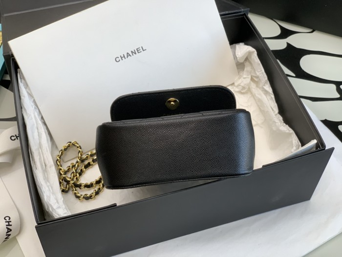 Handbag  Chanel  99210  size  12.5*14*6 cm