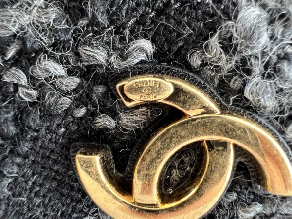 Handbag Chanel  3632  size 17.5cm24cm6 cm 