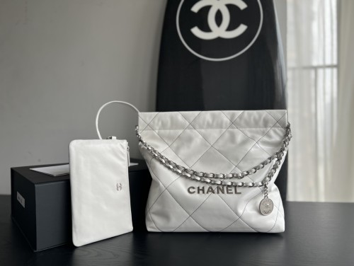 Handbag Chanel  size 35cmx37cmx7 cm