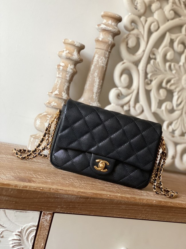 Handbag  Chanel  AS3757  size  14.5x20x6.5 cm