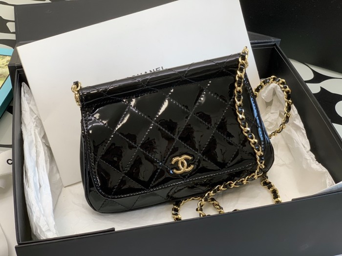 Handbag  Chanel  99209  size  12*17.5*5.5 cm