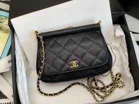 Handbag  Chanel 99209  size 12*17.5*5.5 cm