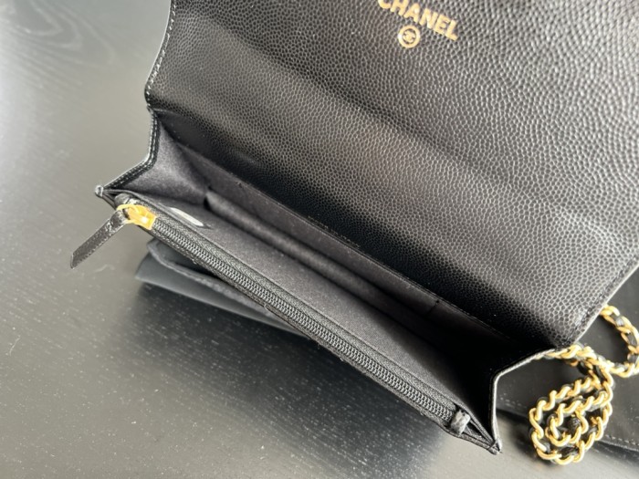  Handbag  Chanel 3021  size  17cm9cm3 cm