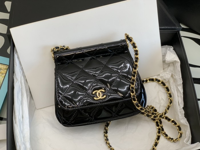 Handbag  Chanel  99210  size  12.5*14*6 cm