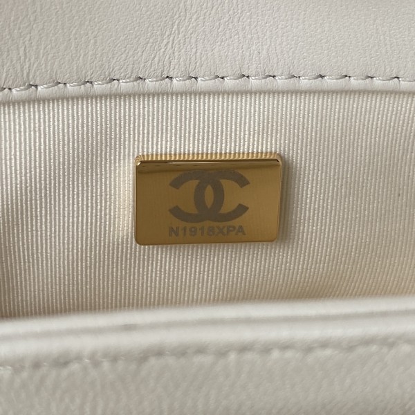 Handbag   Chanel  AS3498  size 15X20.5X8 cm