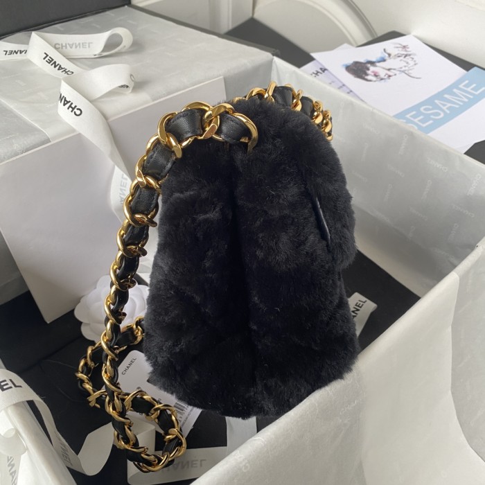 Handbag   Chanel  AS3498  size  15X20.5X8 cm