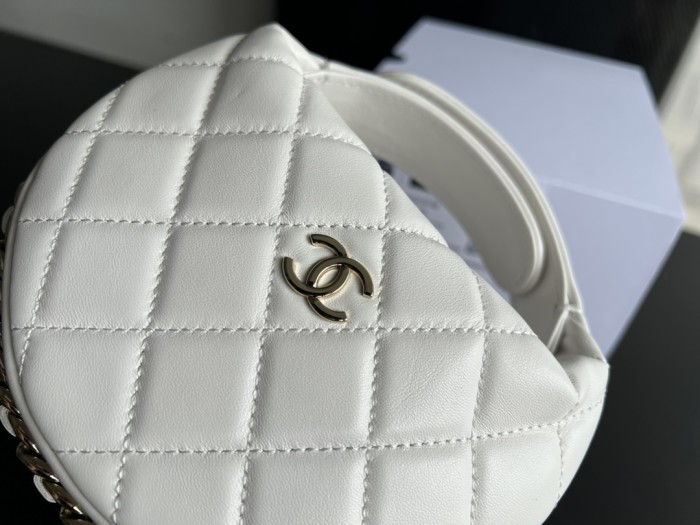  Handbag   Chanel  AP3095  size 16cmx16cmx5.5 cm