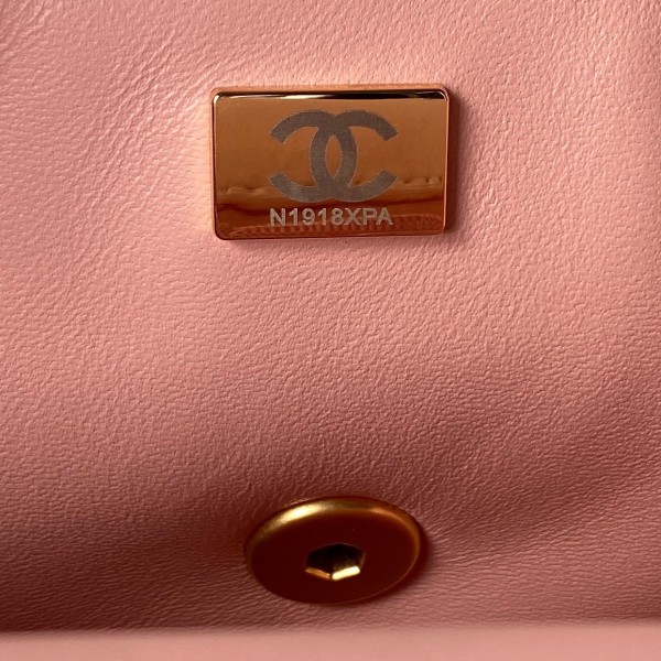  Handbag Chanel AS3442  size 20.5*17*6.5 cm