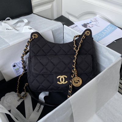  Handbag  Chanel  AS3690  size  21.5×22.5×7 cm