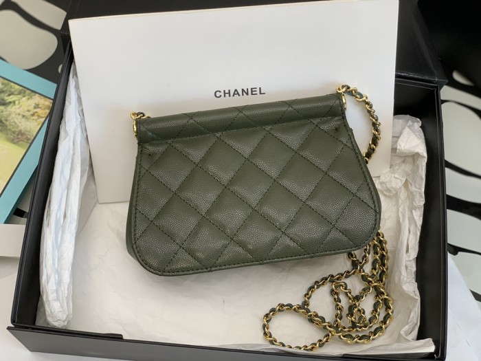 Handbag  Chanel 99209  size 12*17.5*5.5 cm