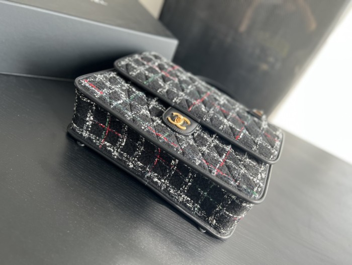 Handbag  Chanel  AS3662  size  31.5cmx31cmx9 cm