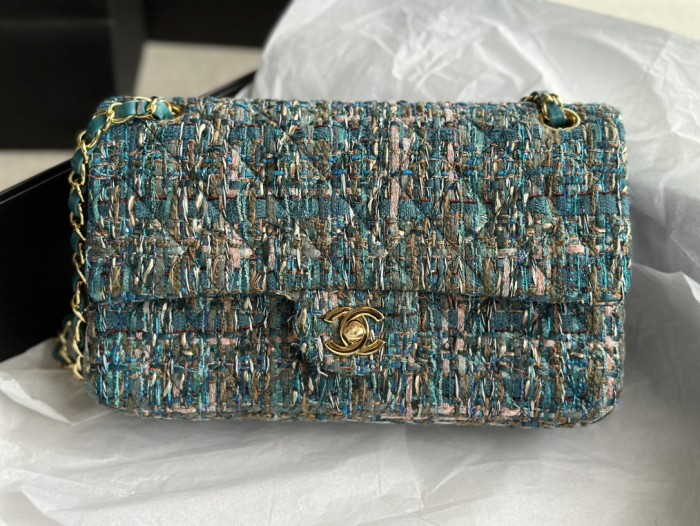 Handbag  Chanel  01112  size 25 Cm