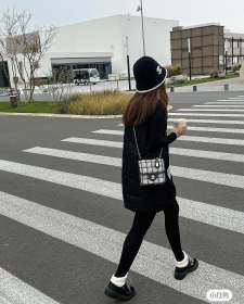 Handbag  Chanel   size   𝟷𝟽*𝟸𝟶.𝟻 *𝟼  𝚌𝚖