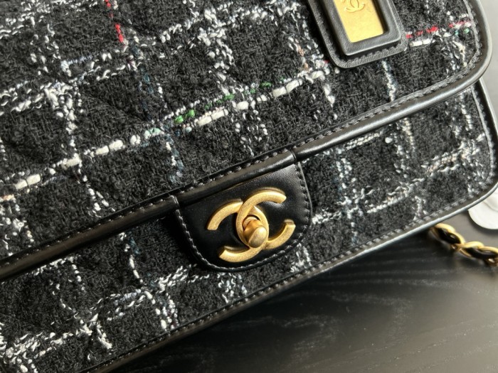 Handbag  Chanel  AS3653  size  25cmx21.5cmx7 cm