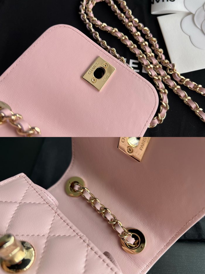 Handbag Chanel  A81633  size 11cmx11cmx5 cm 