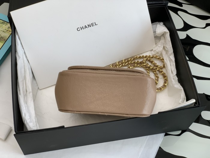 Handbag  Chanel  99210  size  12.5*14*6  cm