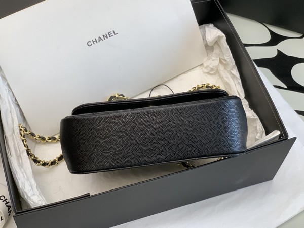 Handbag  Chanel 99209  size 12*17.5*5.5 cm