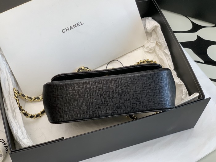 Handbag  Chanel 99209  size 12*17.5*5.5 cm