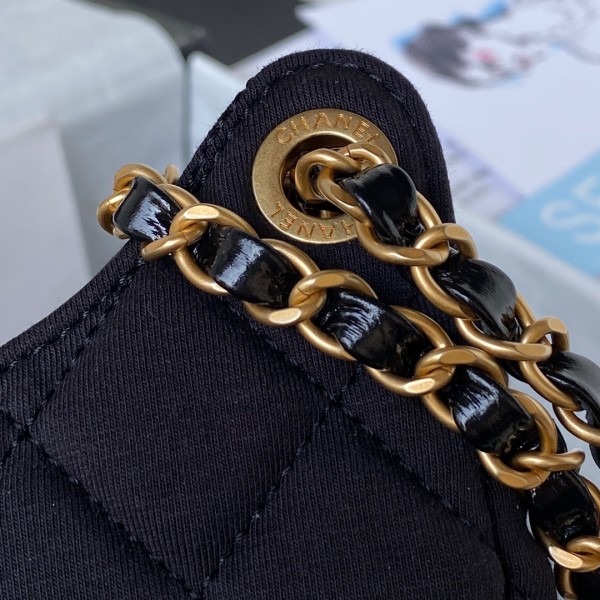  Handbag  Chanel  AS3690  size  21.5×22.5×7 cm