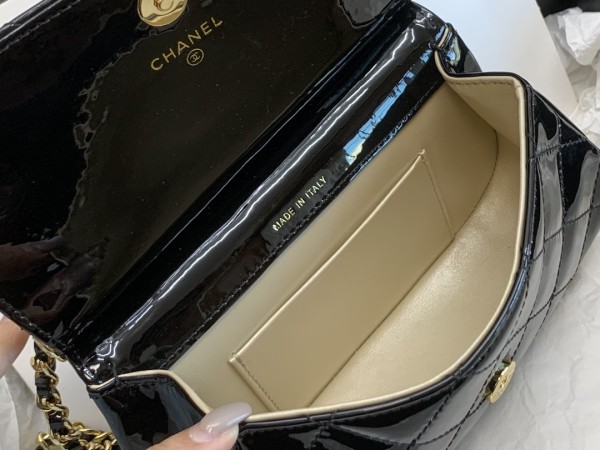 Handbag  Chanel  99209  size  12*17.5*5.5 cm