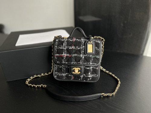 Handbag  Chanel  AS3652  size  20cmx17cm6 cm