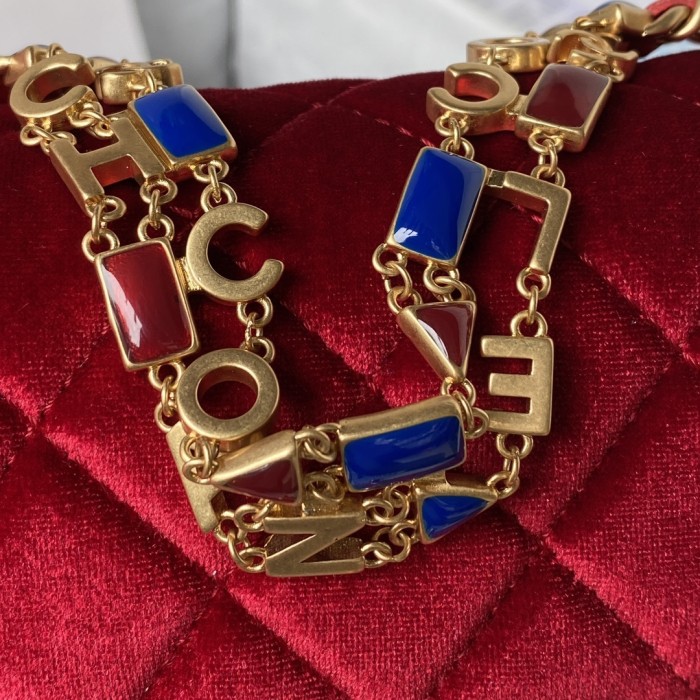 Handbag  Chanel AS3442  size  16*12*5 cm