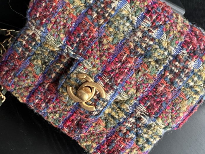 Handbag Chanel  AS3648  size  17cmx14.5cmx7 cm