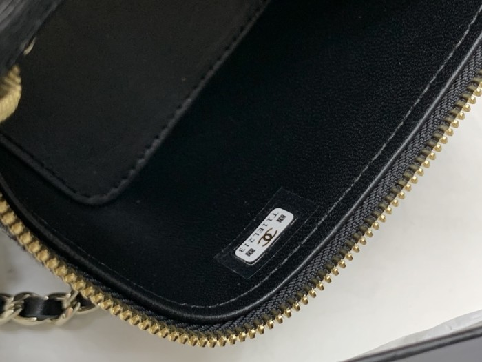  Handbag Chanel size 8.5*11*7* cm