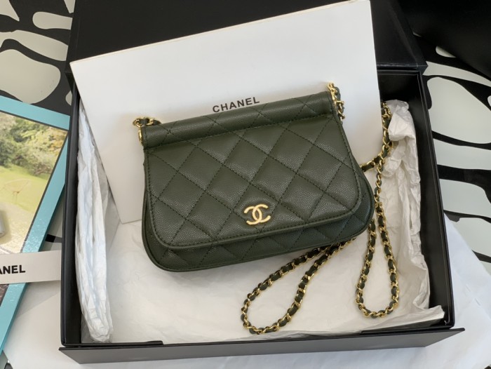 Handbag  Chanel 99209  size 12*17.5*5.5 cm