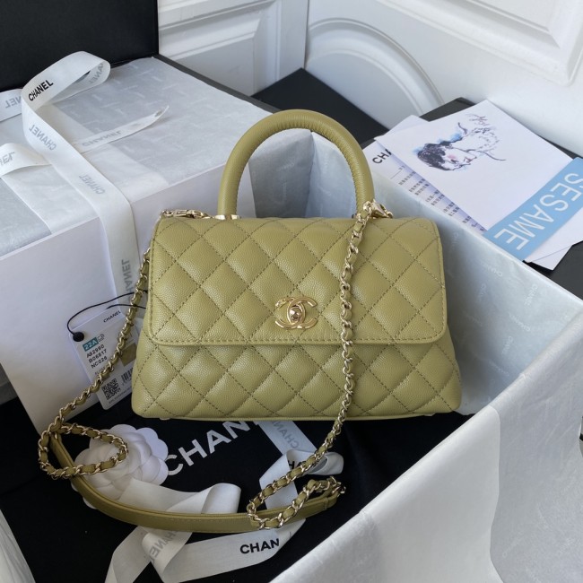  Handbag   Chanel  92990  size  23 cm