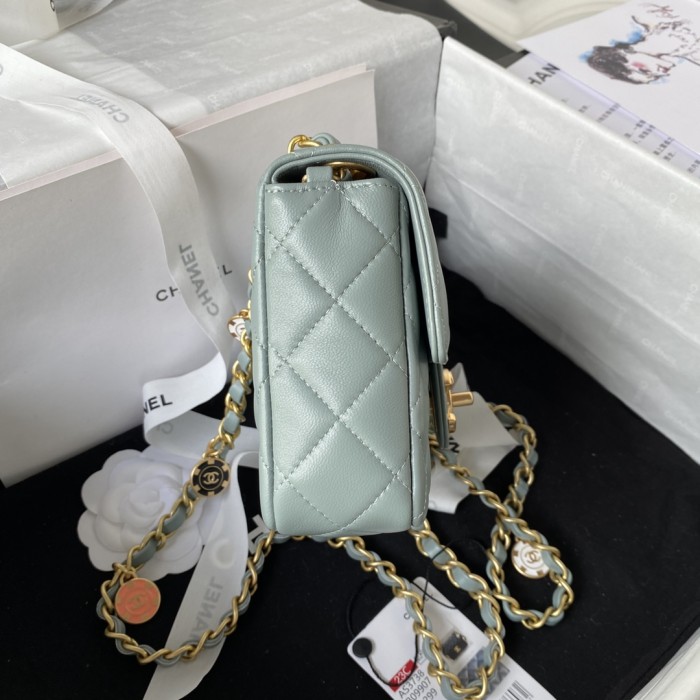 Handbag  Chanel  AS3738  size  12.5*16*6 cm