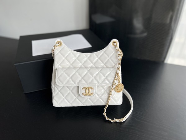  Handbag   Chanel AS3690 size 21.5cmx22.5cmx7 cm