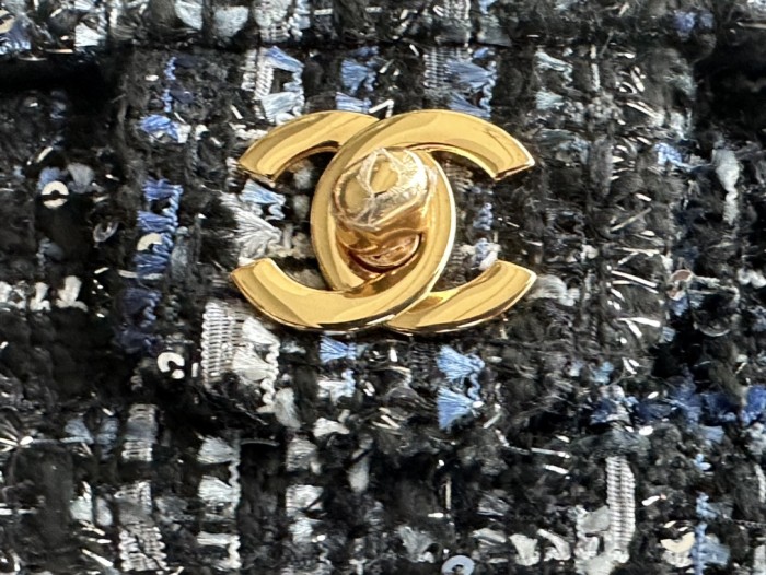 Handbag  Chanel  01112  size 25 Cm