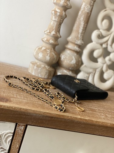 Handbag  Chanel 81235  size  18*3*11.5  cm